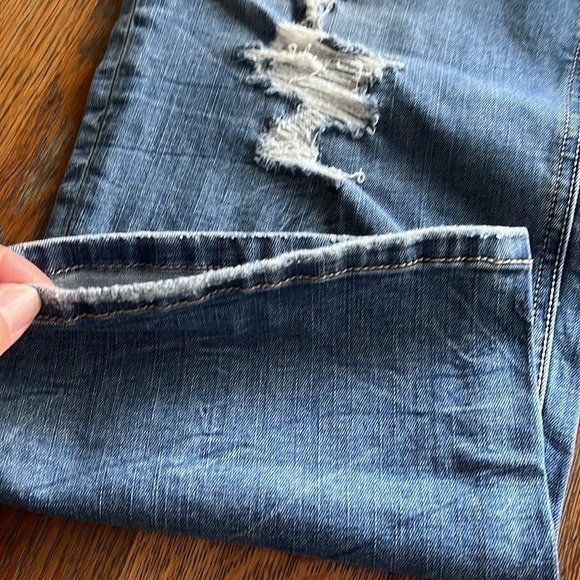 Lane Bryant Genius Fit distressed crop jeans size 18 - Picture 16 of 16